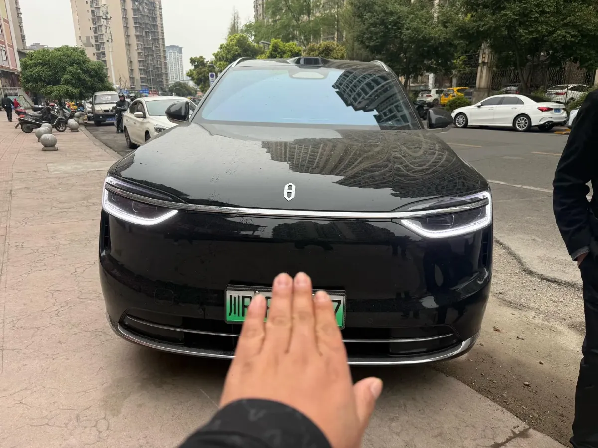 2026 AITO AITO M7 REEV 160HP REEV,autocango,china used car exporter,china ev exporter,chinese used car exporter,chinese used ev exporter