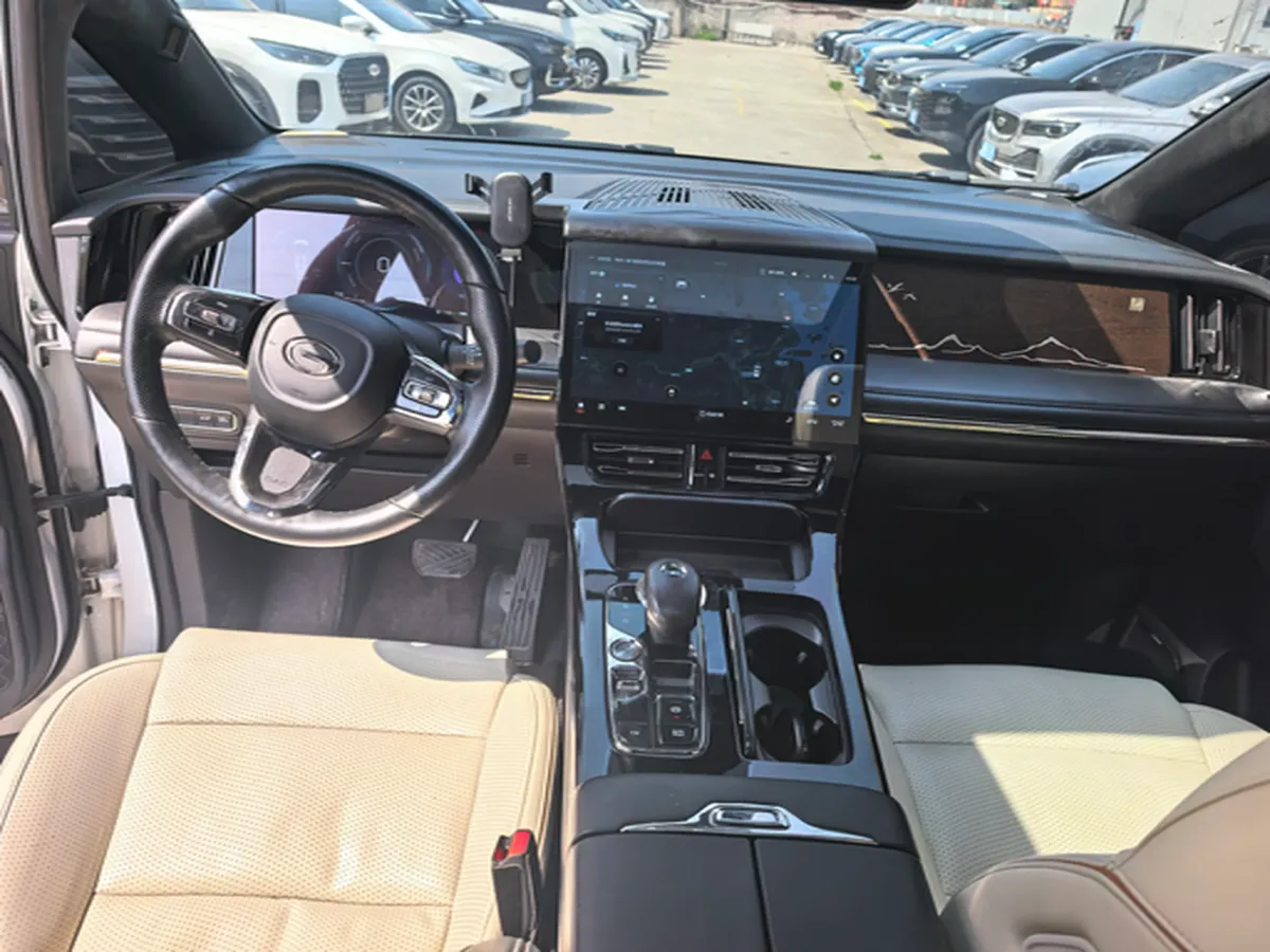 2023 GAC Trumpchi M8 2.0T 190HP L4 E-CVT Hybrid,autocango,china used car exporter,china ev exporter,chinese used car exporter,chinese used ev exporter