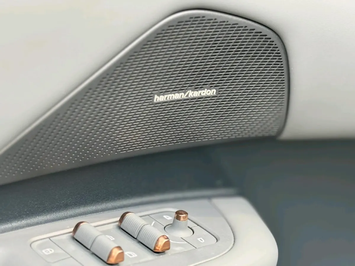 2025 Dongfeng Z9 2.0T 258HP L4 8AT,autocango,china used car exporter,china ev exporter,chinese used car exporter,chinese used ev exporter