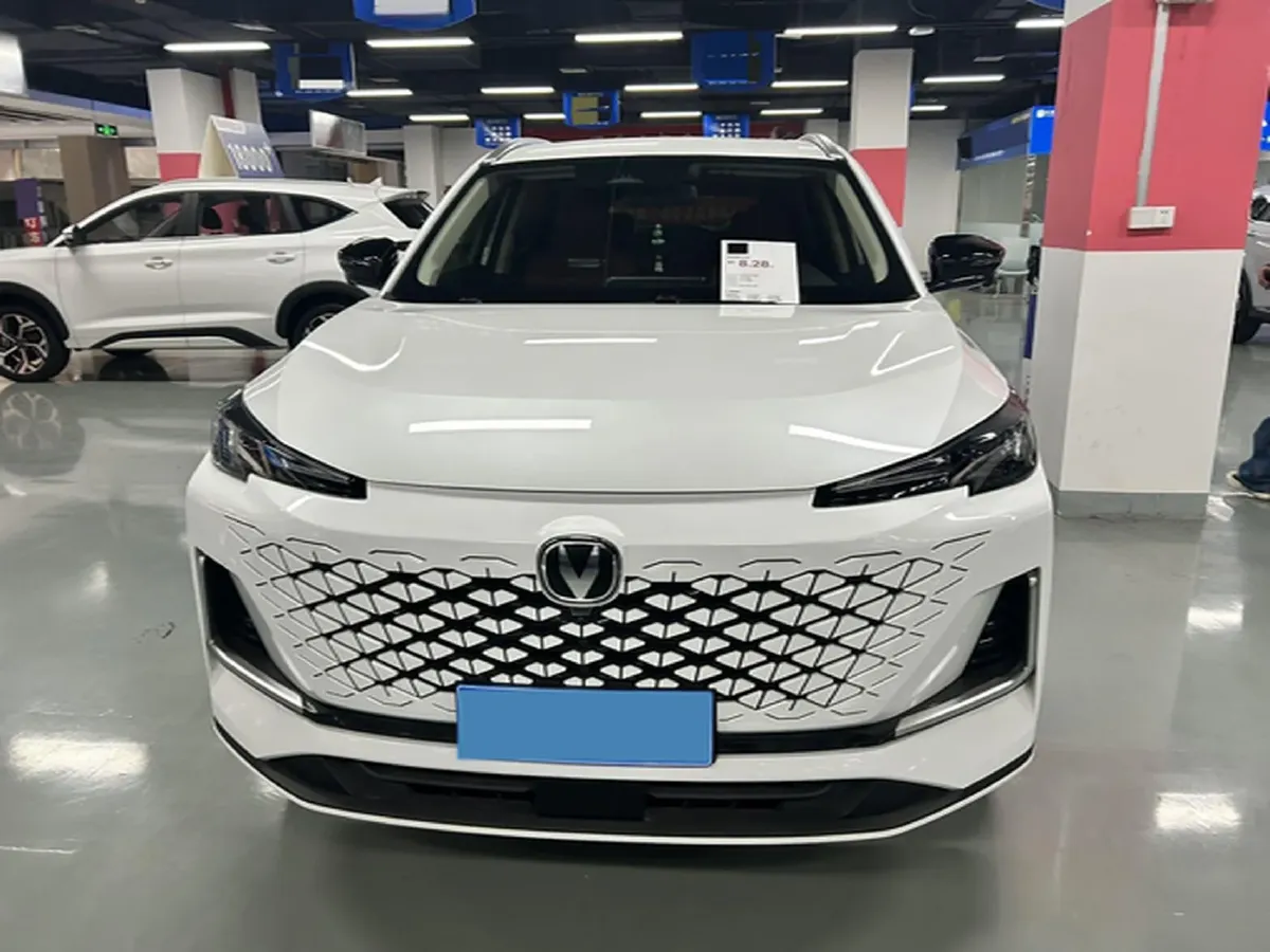 2024 ChangAn CS55 Plus 1.5T 188HP L4 7DCT,autocango,china used car exporter,china ev exporter,chinese used car exporter,chinese used ev exporter