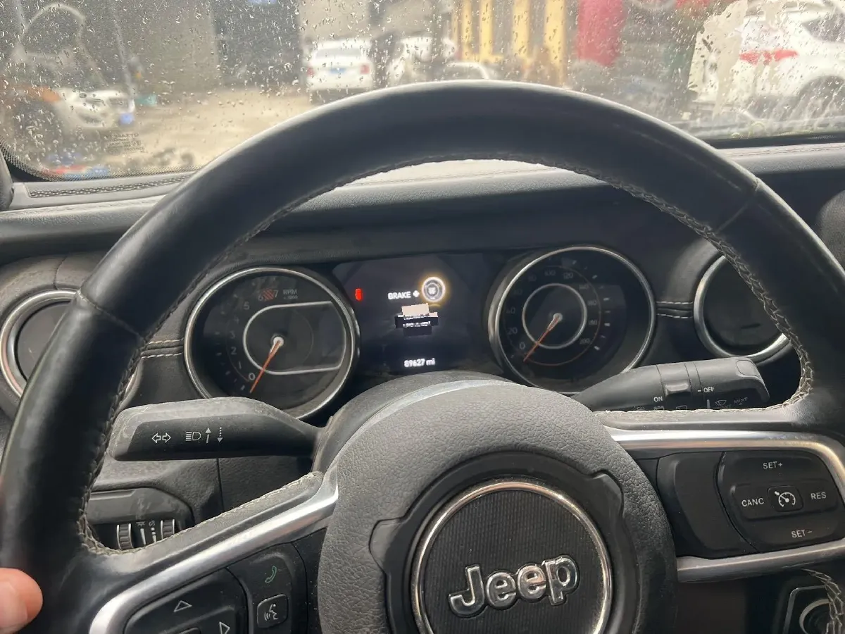 2019 Jeep Wrangler 2.0T 266HP L4 8AT,autocango,china used car exporter,china ev exporter,chinese used car exporter,chinese used ev exporter