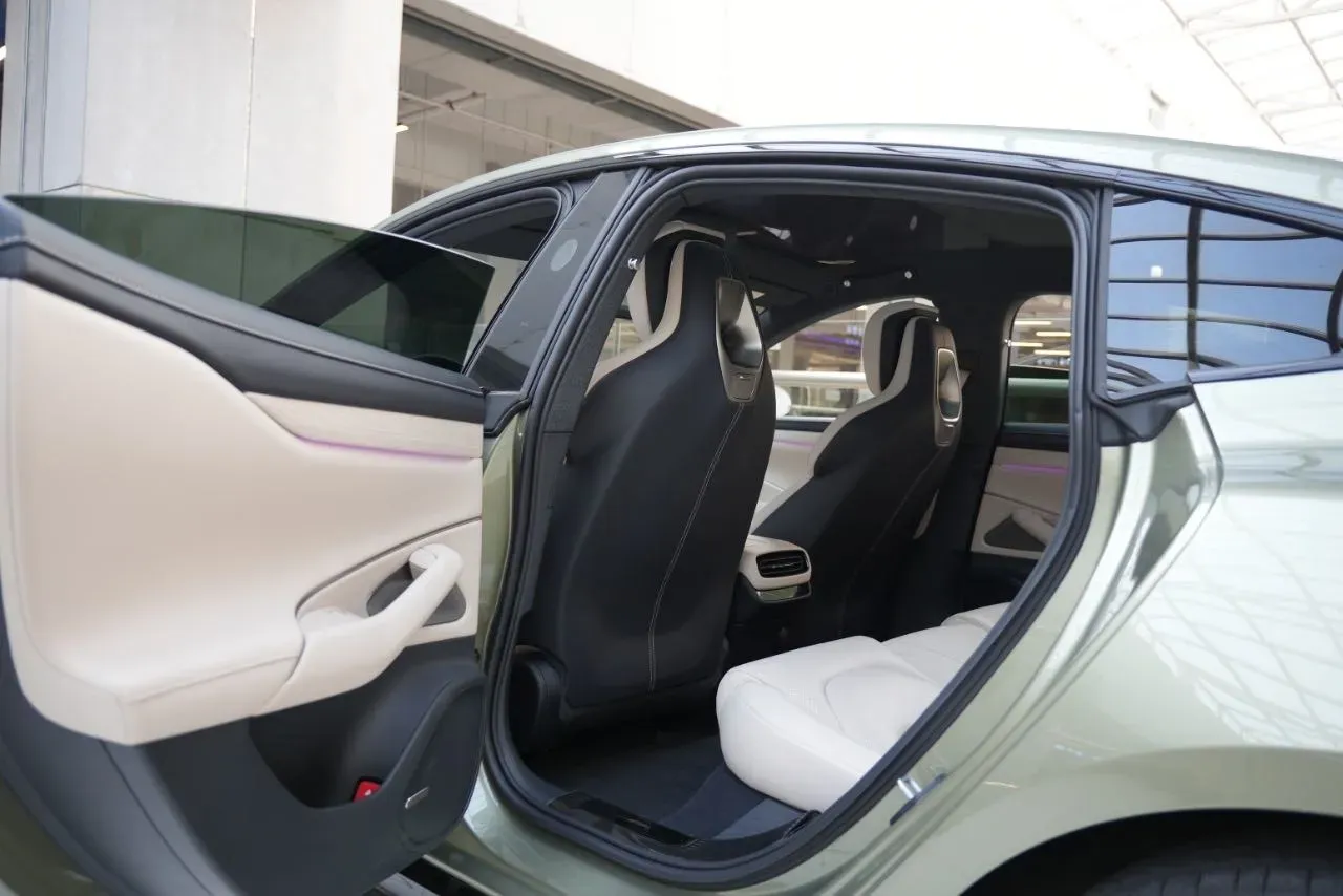 2024 MI SU7 BEV 73.6KWH,autocango,china used car exporter,china ev exporter,chinese used car exporter,chinese used ev exporter