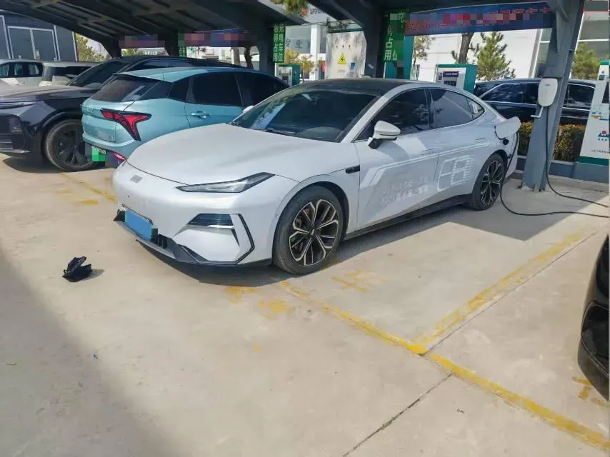 2025 MAXUS InterstellarX 2.5T 224HP L4 8AT,autocango,china used car exporter,china ev exporter,chinese used car exporter,chinese used ev exporter