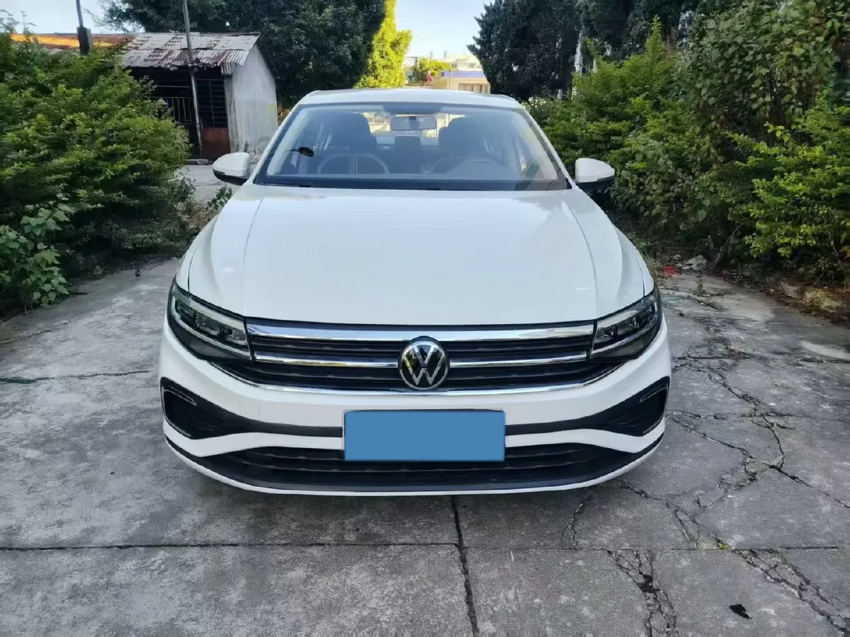 2023 Volkswagen Bora 1.2T 116HP L4 7DCT,autocango,china used car exporter,china ev exporter,chinese used car exporter,chinese used ev exporter