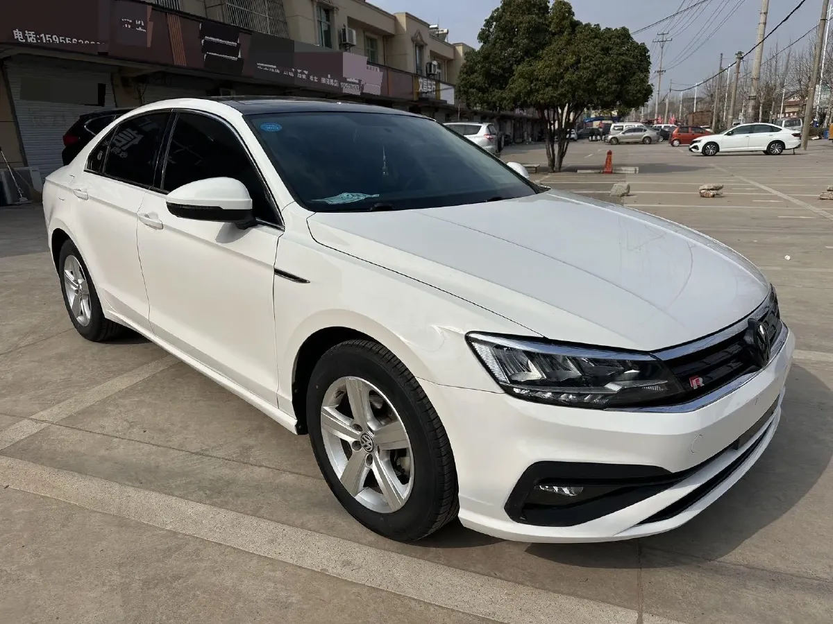 2019 Volkswagen T-Cross 1.4T 150HP L4 7DCT,autocango,china used car exporter,china ev exporter,chinese used car exporter,chinese used ev exporter