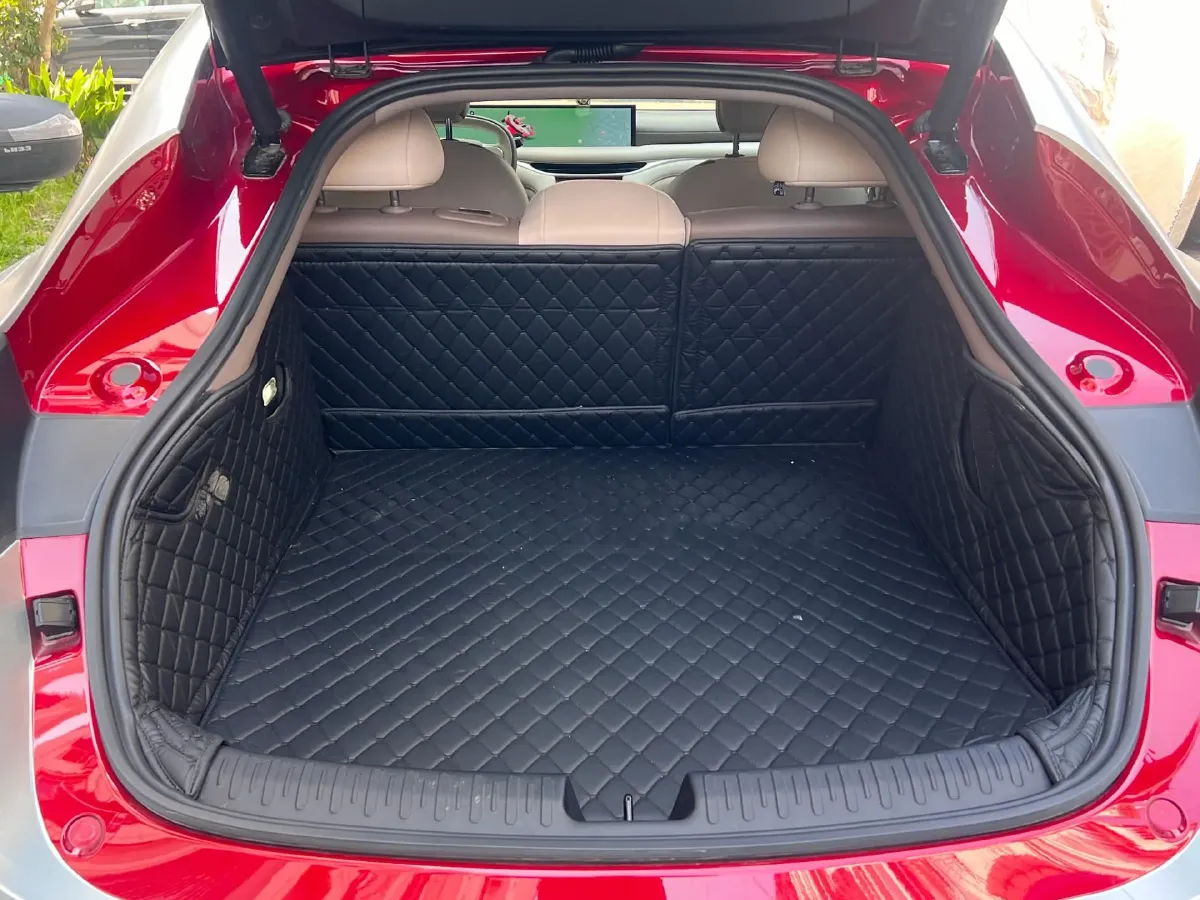 2025 IM L6 BEV,autocango,china used car exporter,china ev exporter,chinese used car exporter,chinese used ev exporter