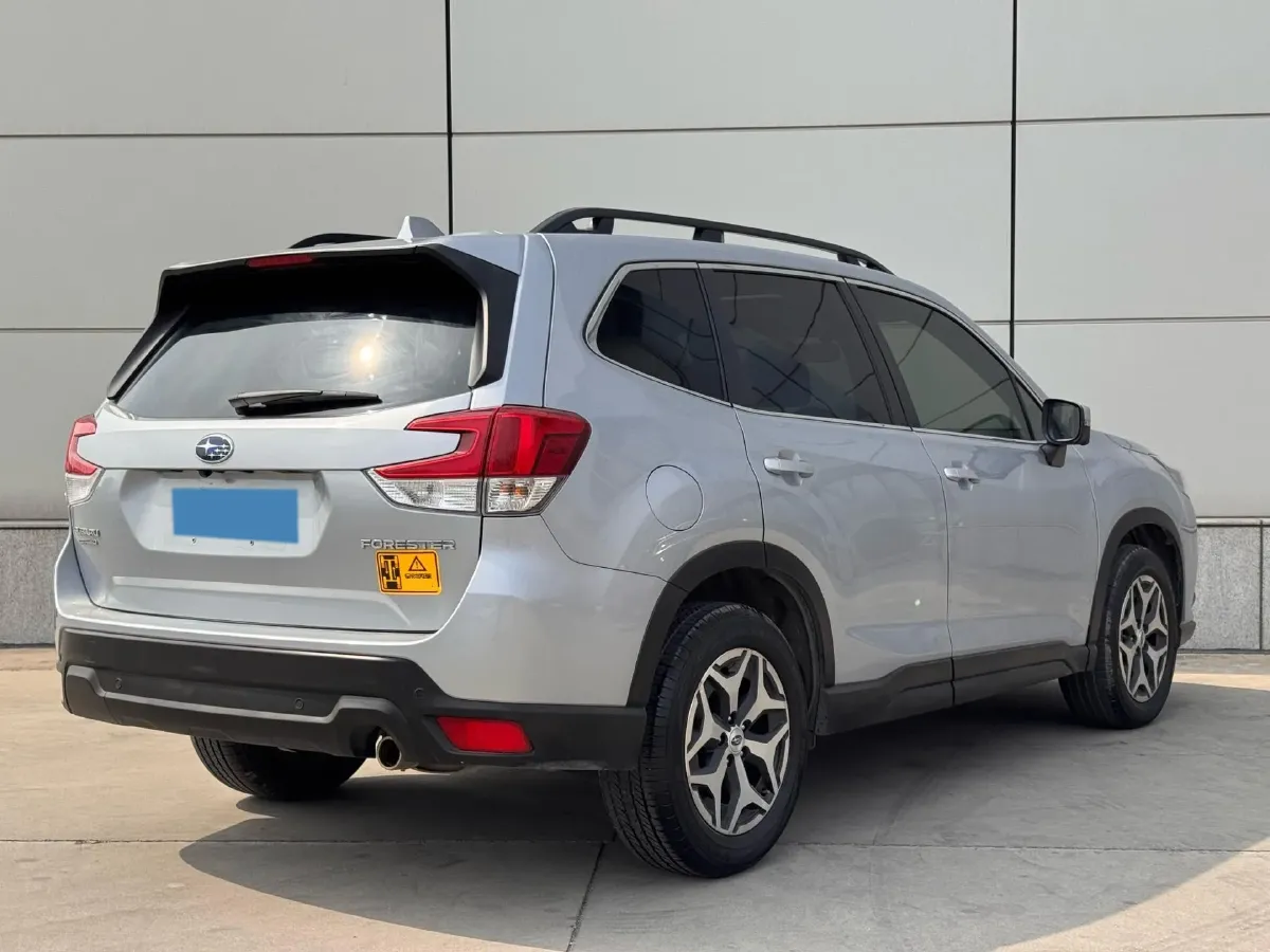 2022 Subaru Forester 2.0L 154HP H4 CVT,autocango,china used car exporter,china ev exporter,chinese used car exporter,chinese used ev exporter