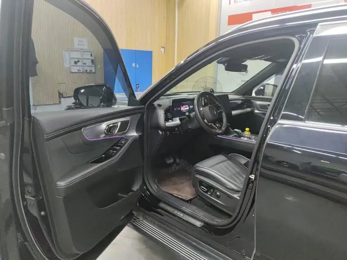 2022 GAC Trumpchi GS8 2.0T 190HP L4 E-CVT Hybrid,autocango,china used car exporter,china ev exporter,chinese used car exporter,chinese used ev exporter