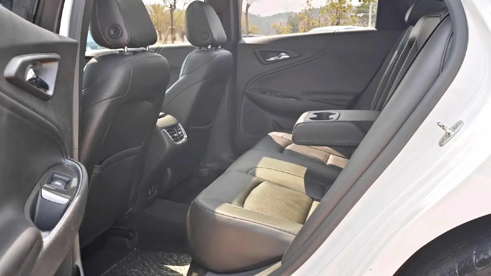 2019 Chevrolet Malibu XL 1.3T 165HP L3 CVT,autocango,china used car exporter,china ev exporter,chinese used car exporter,chinese used ev exporter