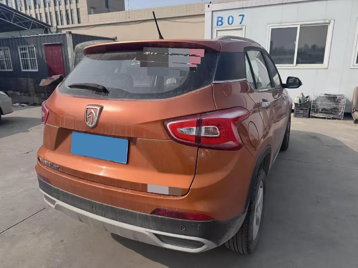 2017 BaoJun 310W 1.5L 105HP L4 6MT,autocango,china used car exporter,china ev exporter,chinese used car exporter,chinese used ev exporter