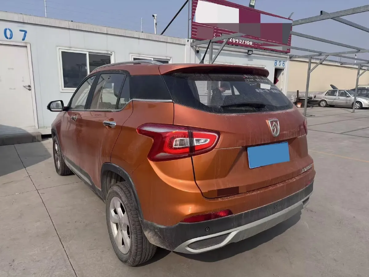 2017 BaoJun 310W 1.5L 105HP L4 6MT,autocango,china used car exporter,china ev exporter,chinese used car exporter,chinese used ev exporter