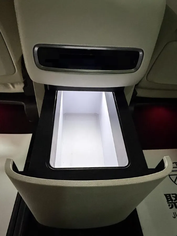 2024 Denza D9 1.5T 139HP L4 E-CVT PHEV 40KWH,autocango,china used car exporter,china ev exporter,chinese used car exporter,chinese used ev exporter