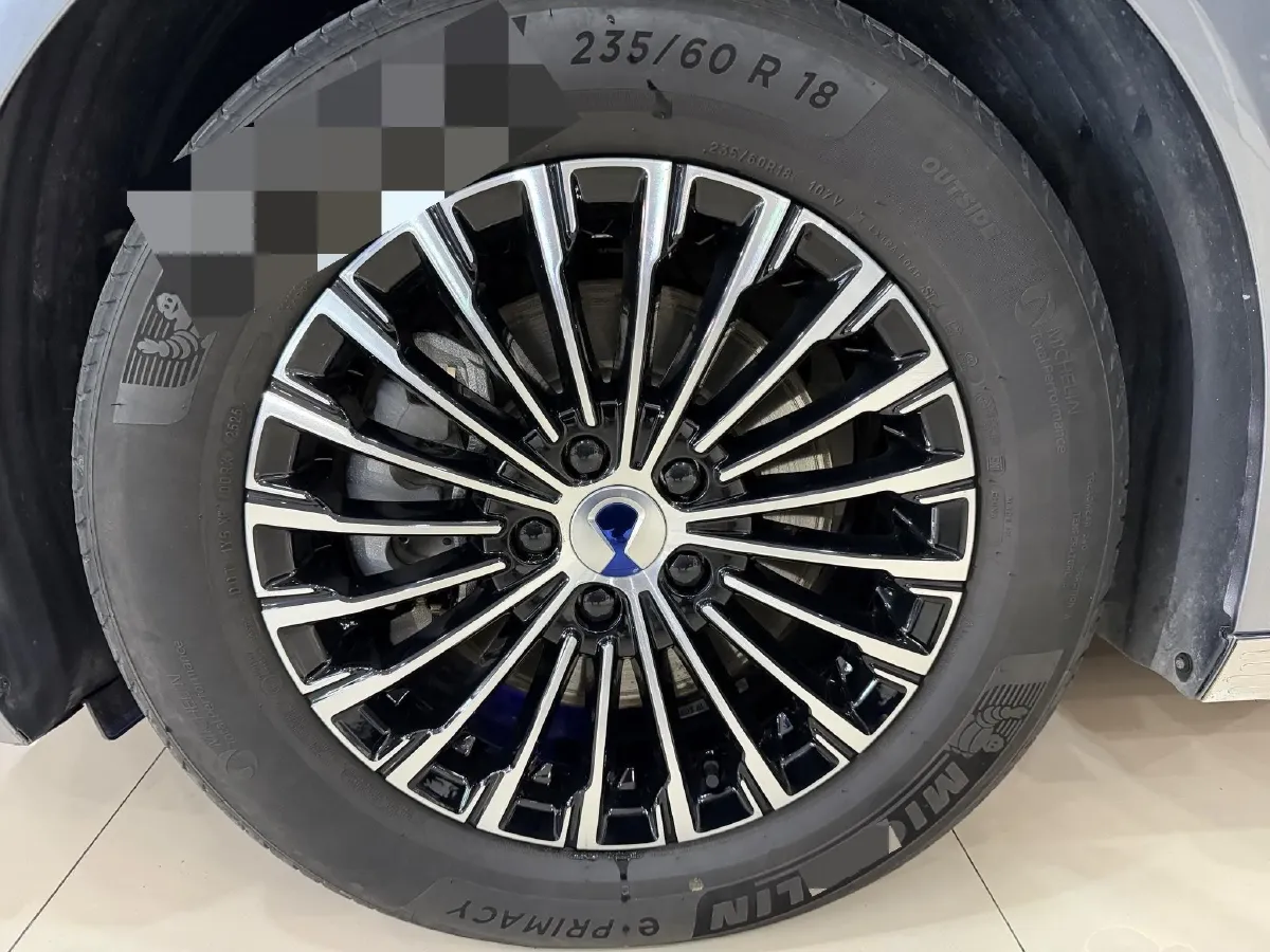 2024 Denza D9 1.5T 139HP L4 E-CVT PHEV 40KWH,autocango,china used car exporter,china ev exporter,chinese used car exporter,chinese used ev exporter