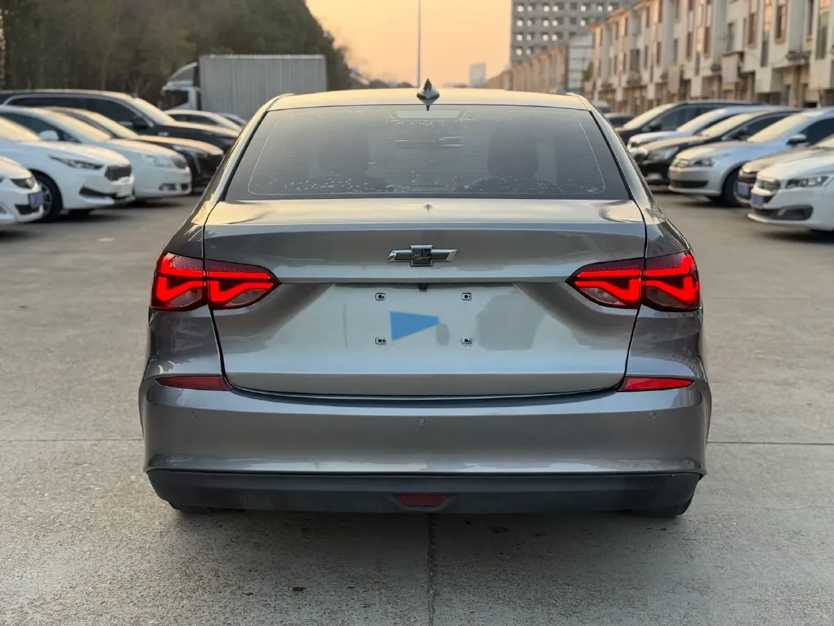 2020 Chevrolet Monza 1.5L 113HP L4 6AT,autocango,china used car exporter,china ev exporter,chinese used car exporter,chinese used ev exporter