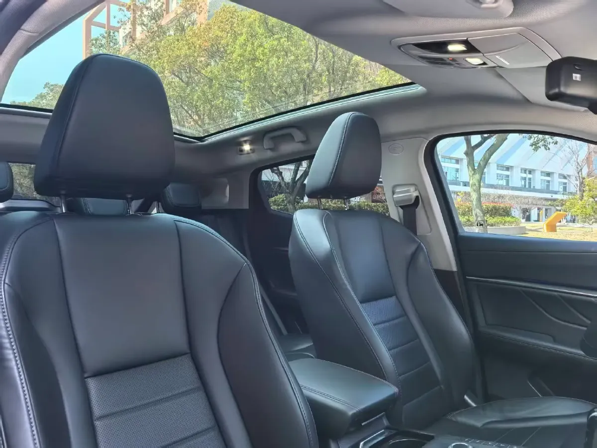 2019 WEY VV5 2.0T 224HP L4 7DCT,autocango,china used car exporter,china ev exporter,chinese used car exporter,chinese used ev exporter