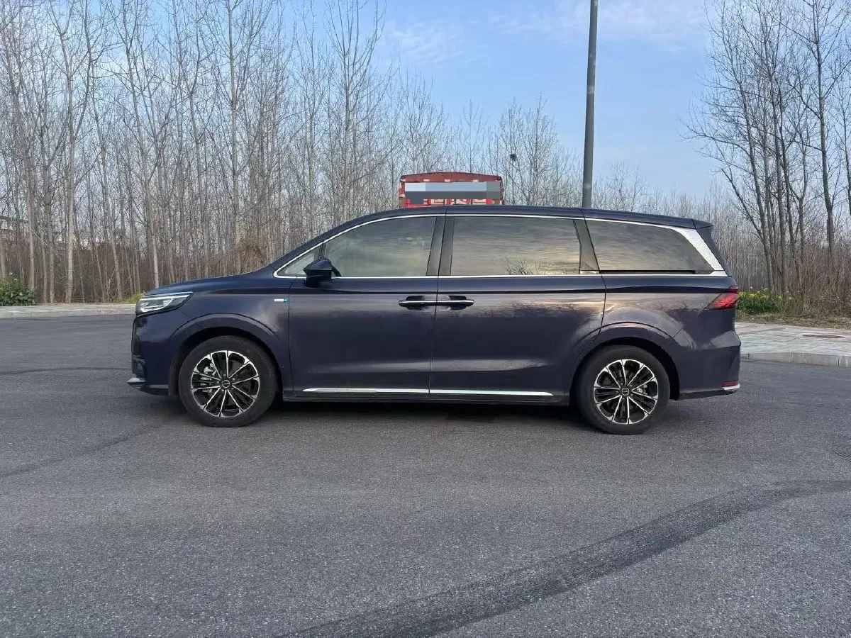 2021 Roewe iMAX8 2.0T 234HP L4 8AT,autocango,china used car exporter,china ev exporter,chinese used car exporter,chinese used ev exporter