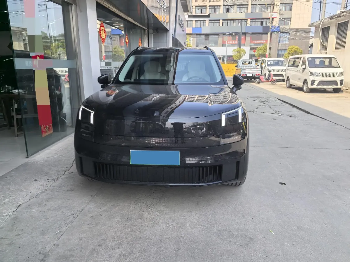 2025 LYNK&CO 900 2.0T 254HP L4 3DHT PHEV,autocango,china used car exporter,china ev exporter,chinese used car exporter,chinese used ev exporter