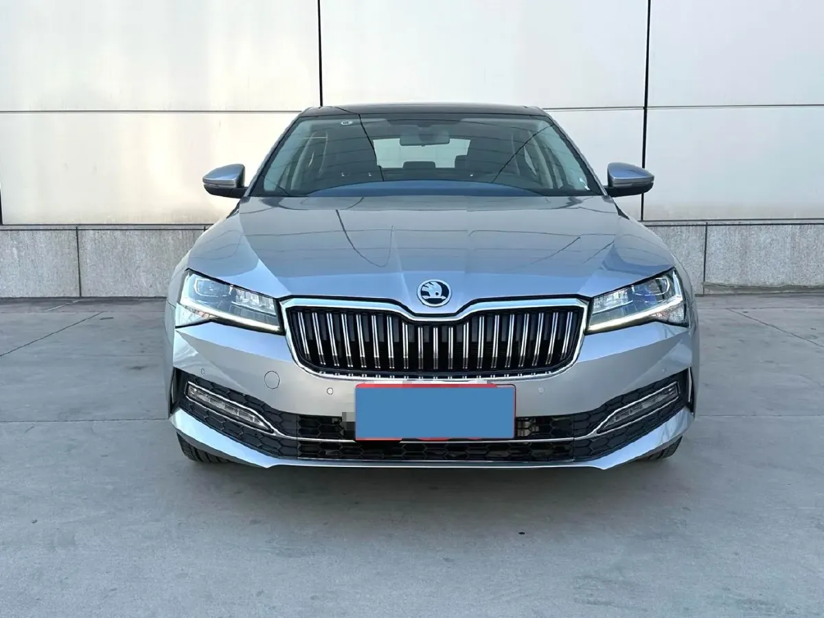 2024 Skoda Superb 1.4T 150HP L4 7DCT,autocango,china used car exporter,china ev exporter,chinese used car exporter,chinese used ev exporter