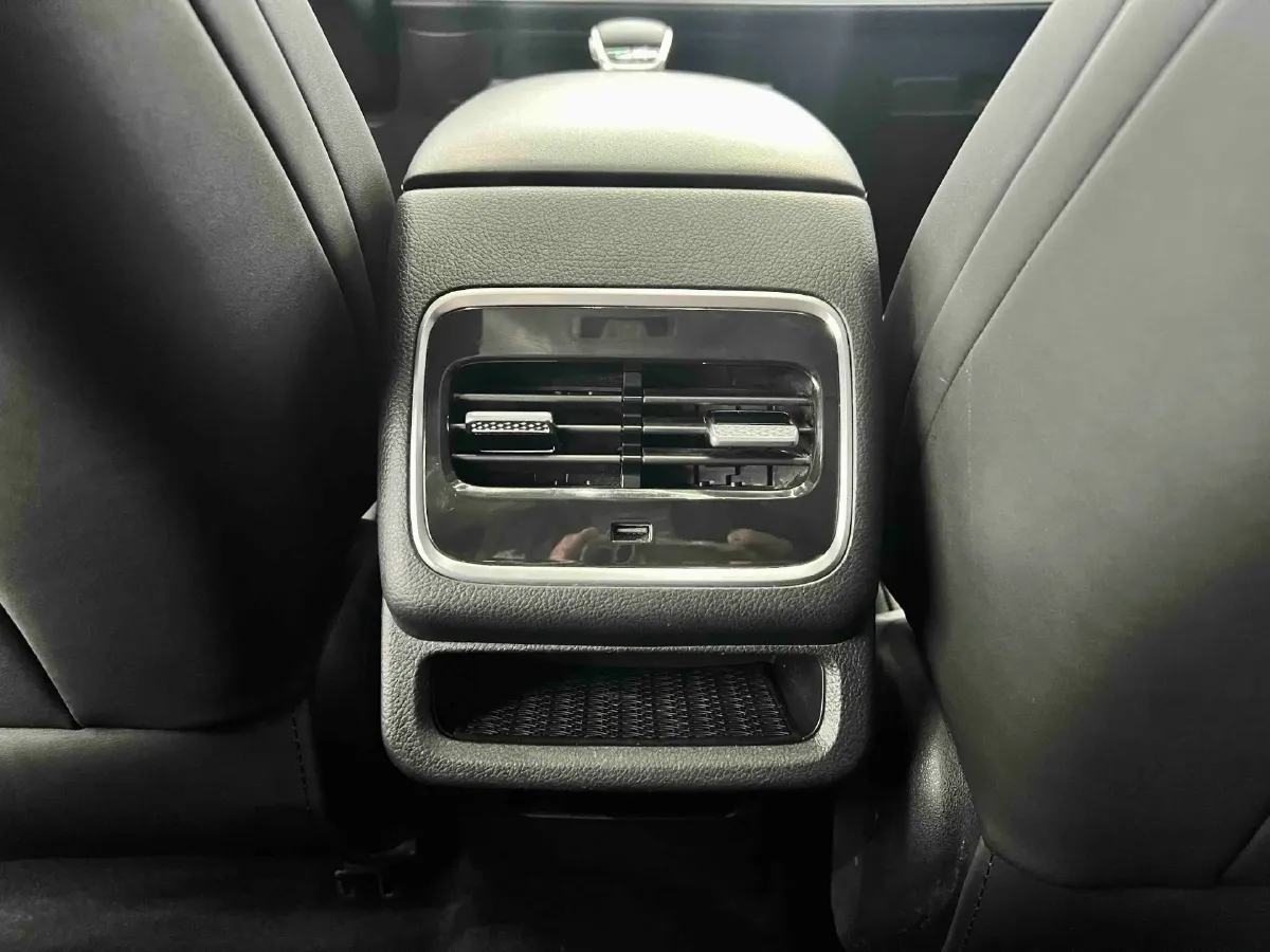 2022 Chery Omoda 1.5T 156HP L4 CVT,autocango,china used car exporter,china ev exporter,chinese used car exporter,chinese used ev exporter