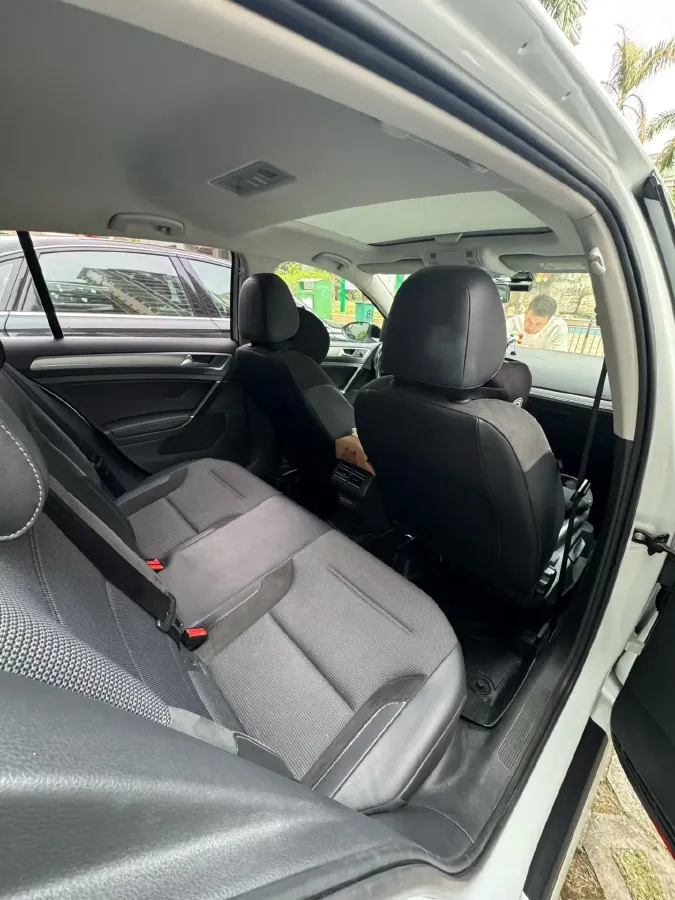 2018 Volkswagen Golf 1.6L 110HP L4 6AT,autocango,china used car exporter,china ev exporter,chinese used car exporter,chinese used ev exporter