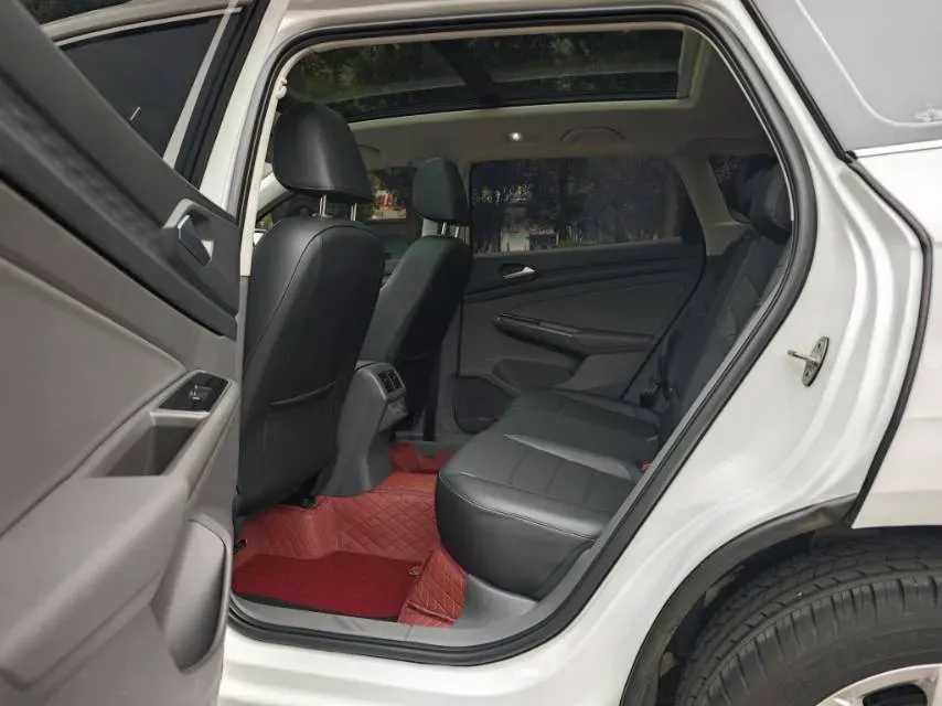 2021 Jetta VS7 1.4T 150HP L4 6AT,autocango,china used car exporter,china ev exporter,chinese used car exporter,chinese used ev exporter