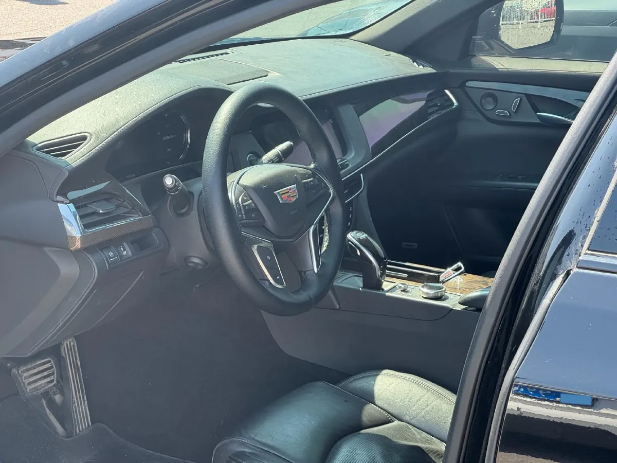 2021 Cadillac CT6 2.0T 237HP L4 10AT,autocango,china used car exporter,china ev exporter,chinese used car exporter,chinese used ev exporter