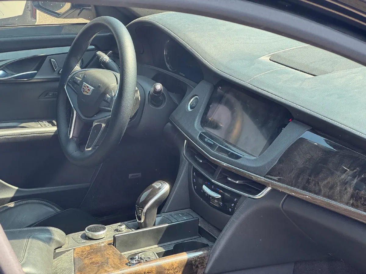 2021 Cadillac CT6 2.0T 237HP L4 10AT,autocango,china used car exporter,china ev exporter,chinese used car exporter,chinese used ev exporter