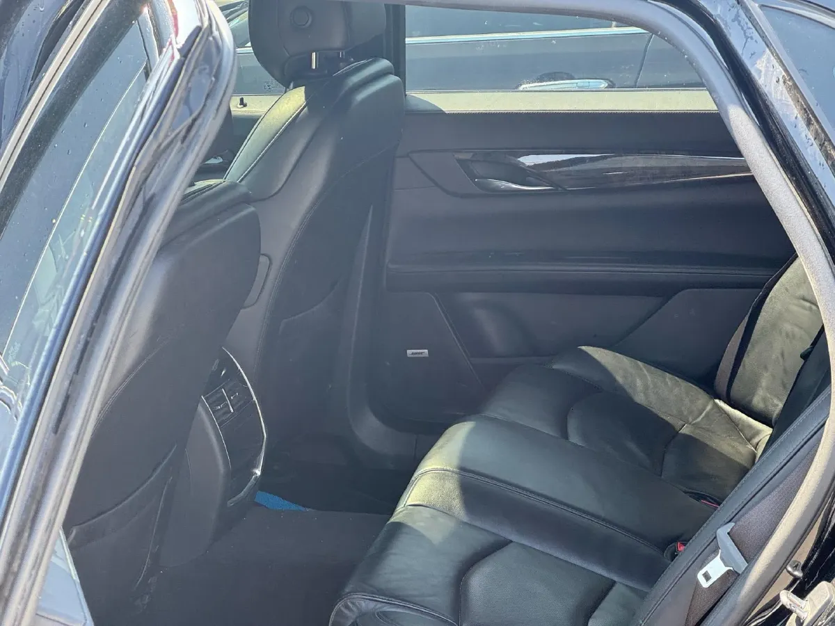 2021 Cadillac CT6 2.0T 237HP L4 10AT,autocango,china used car exporter,china ev exporter,chinese used car exporter,chinese used ev exporter