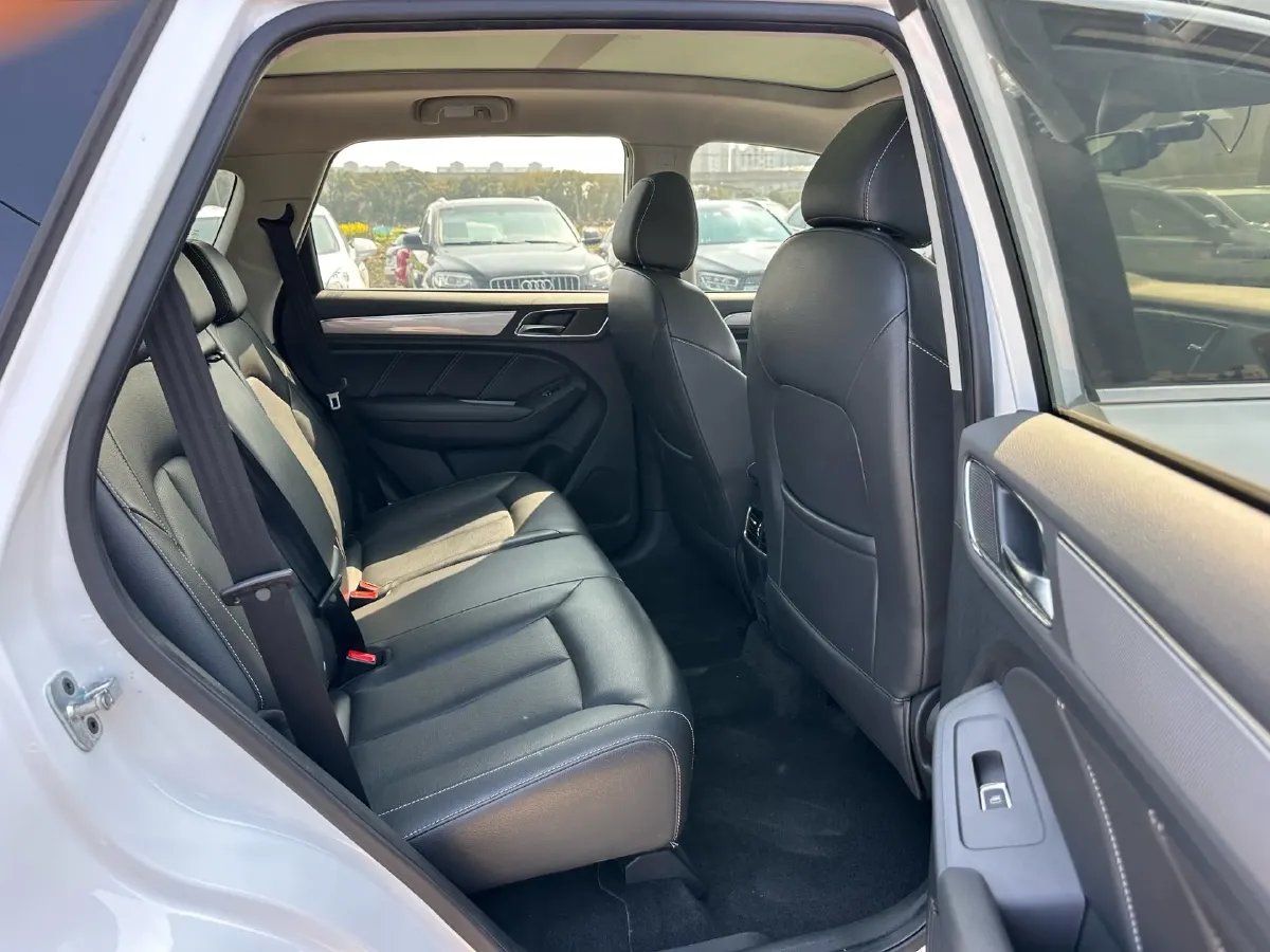 2018 Roewe RX5 1.5T 169HP L4 7DCT,autocango,china used car exporter,china ev exporter,chinese used car exporter,chinese used ev exporter