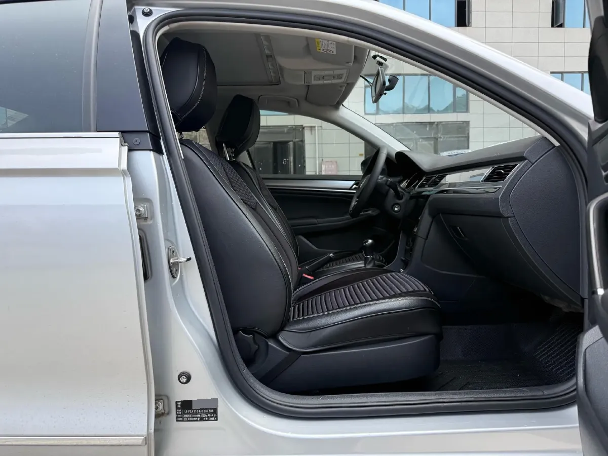 2018 Volkswagen Bora 1.5L 110HP L4 5MT,autocango,china used car exporter,china ev exporter,chinese used car exporter,chinese used ev exporter