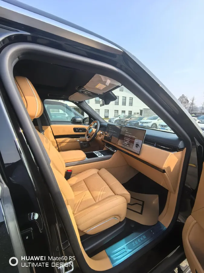 2025 Zeekr 9X 2.0T 279HP L4 1DHT PHEV,autocango,china used car exporter,china ev exporter,chinese used car exporter,chinese used ev exporter