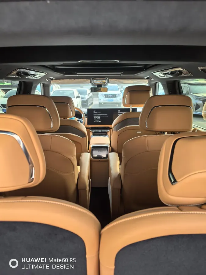 2025 Zeekr 9X 2.0T 279HP L4 1DHT PHEV,autocango,china used car exporter,china ev exporter,chinese used car exporter,chinese used ev exporter