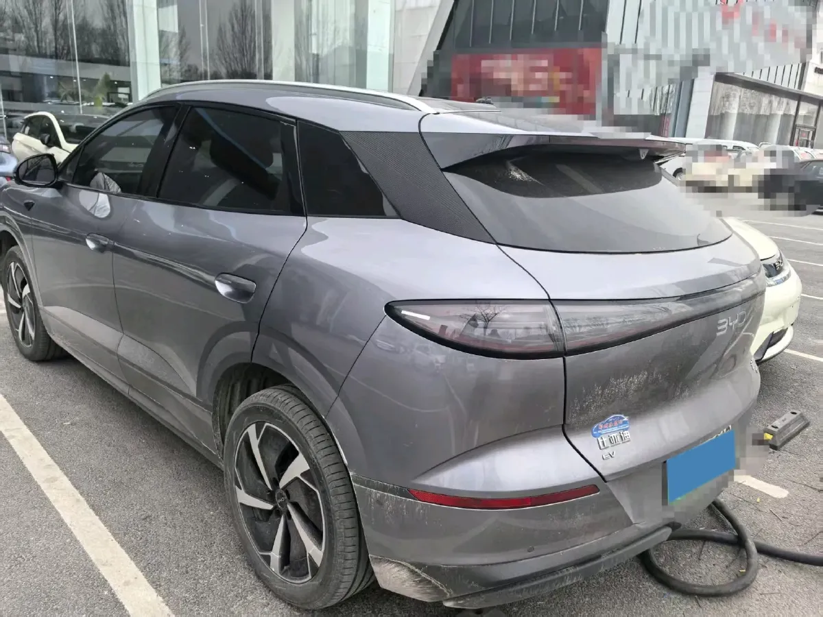 2025 LanDian E5 PLUS 1.5L 95HP L4 E-CVT PHEV,autocango,china used car exporter,china ev exporter,chinese used car exporter,chinese used ev exporter