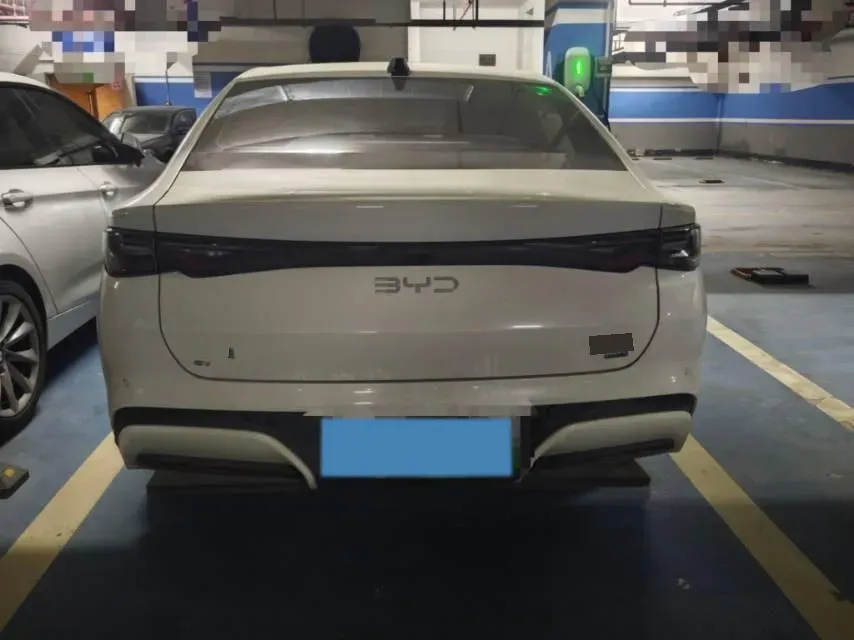 2025 BYD Seal06 BEV,autocango,china used car exporter,china ev exporter,chinese used car exporter,chinese used ev exporter