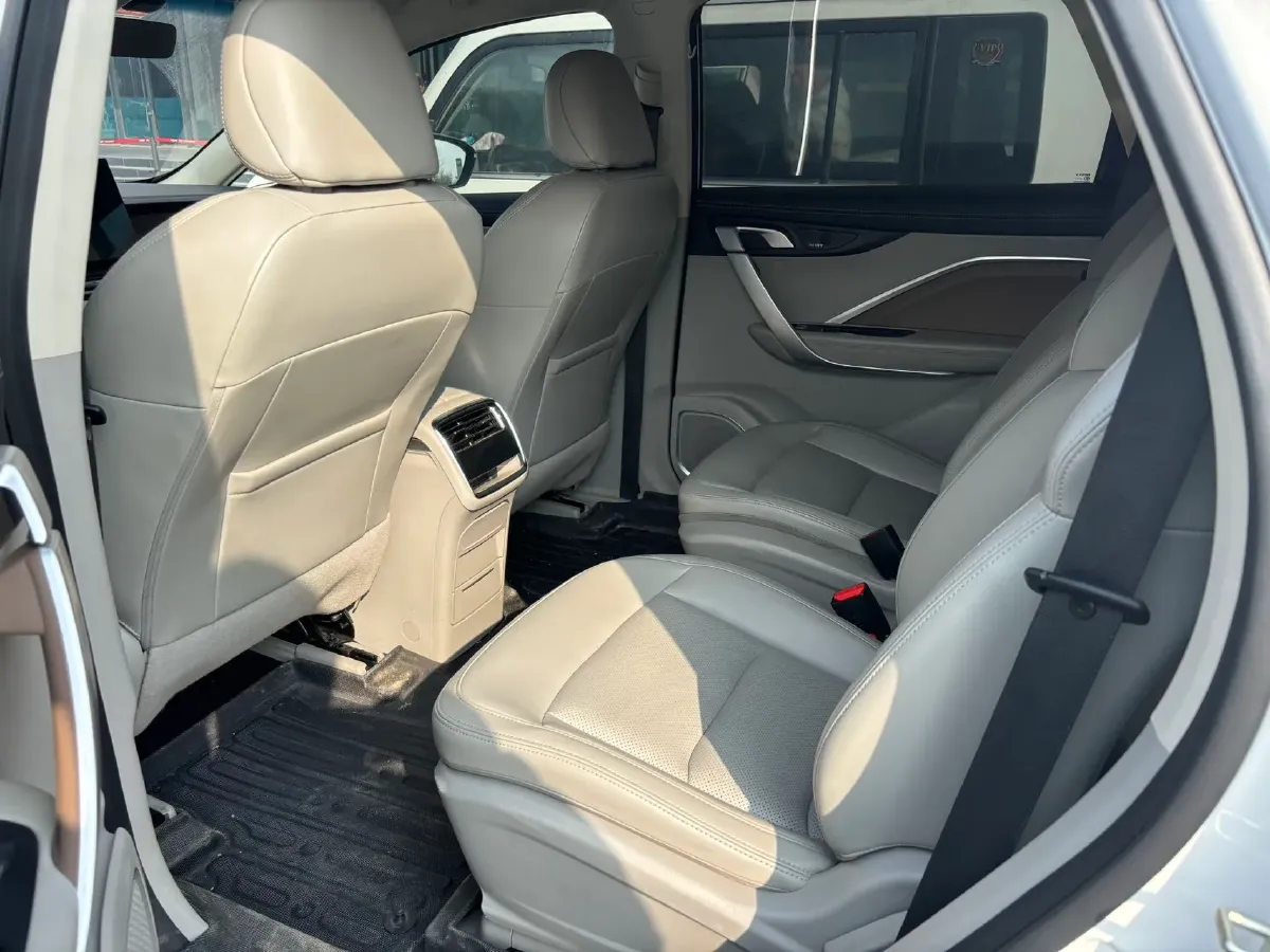 2019 Geely JiaJi 1.8T 184HP L4 6AT,autocango,china used car exporter,china ev exporter,chinese used car exporter,chinese used ev exporter