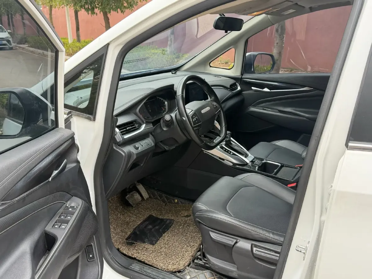 2019 MAXUS G50 1.5T 169HP L4 7DCT,autocango,china used car exporter,china ev exporter,chinese used car exporter,chinese used ev exporter