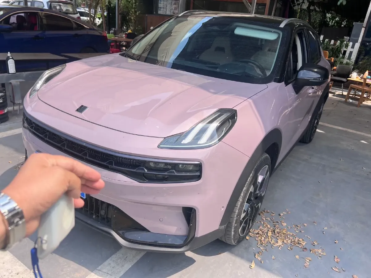 2023 LYNK&CO 06 1.5T 181HP L4 7DCT,autocango,china used car exporter,china ev exporter,chinese used car exporter,chinese used ev exporter