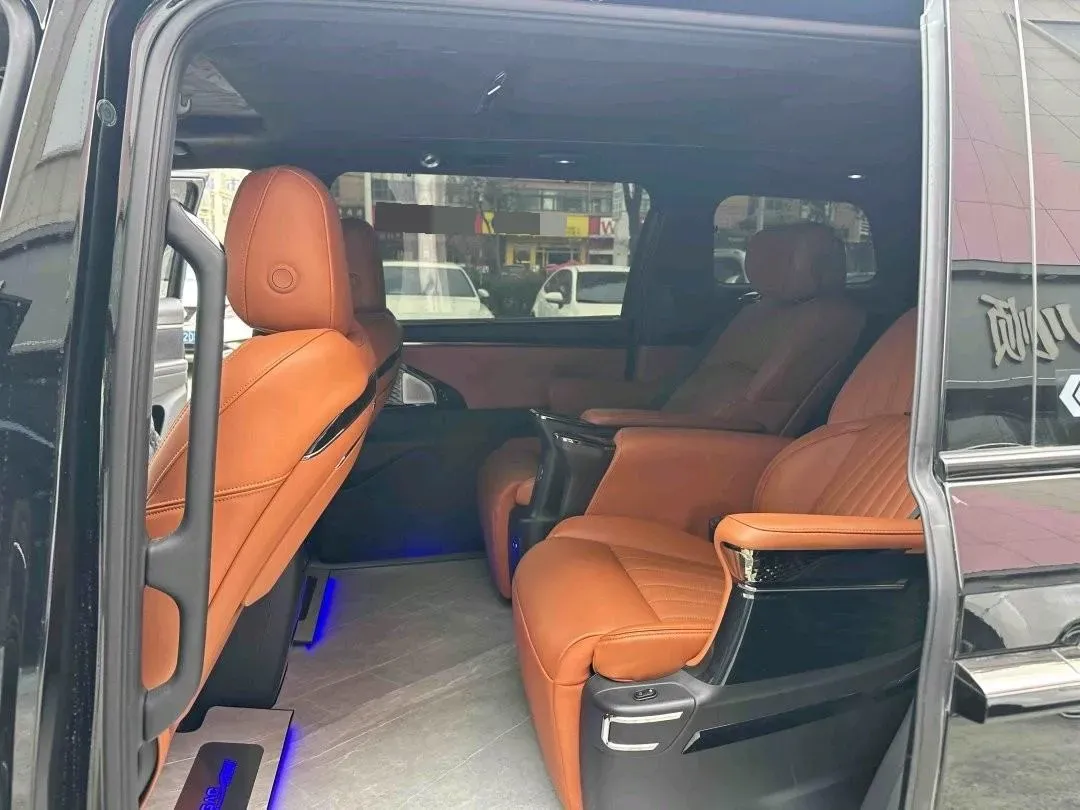 2025 GAC Trumpchi M8 2.0T 190HP L4 2DHT Hybrid,autocango,china used car exporter,china ev exporter,chinese used car exporter,chinese used ev exporter