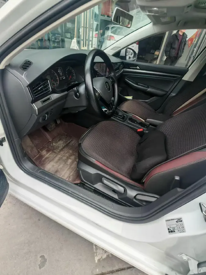 2020 Volkswagen Bora 1.5L 113HP L4 6AT,autocango,china used car exporter,china ev exporter,chinese used car exporter,chinese used ev exporter