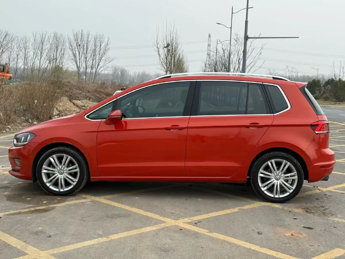 2018 Volkswagen Golf Sportsvan 1.4T 131HP L4 7DCT,autocango,china used car exporter,china ev exporter,chinese used car exporter,chinese used ev exporter
