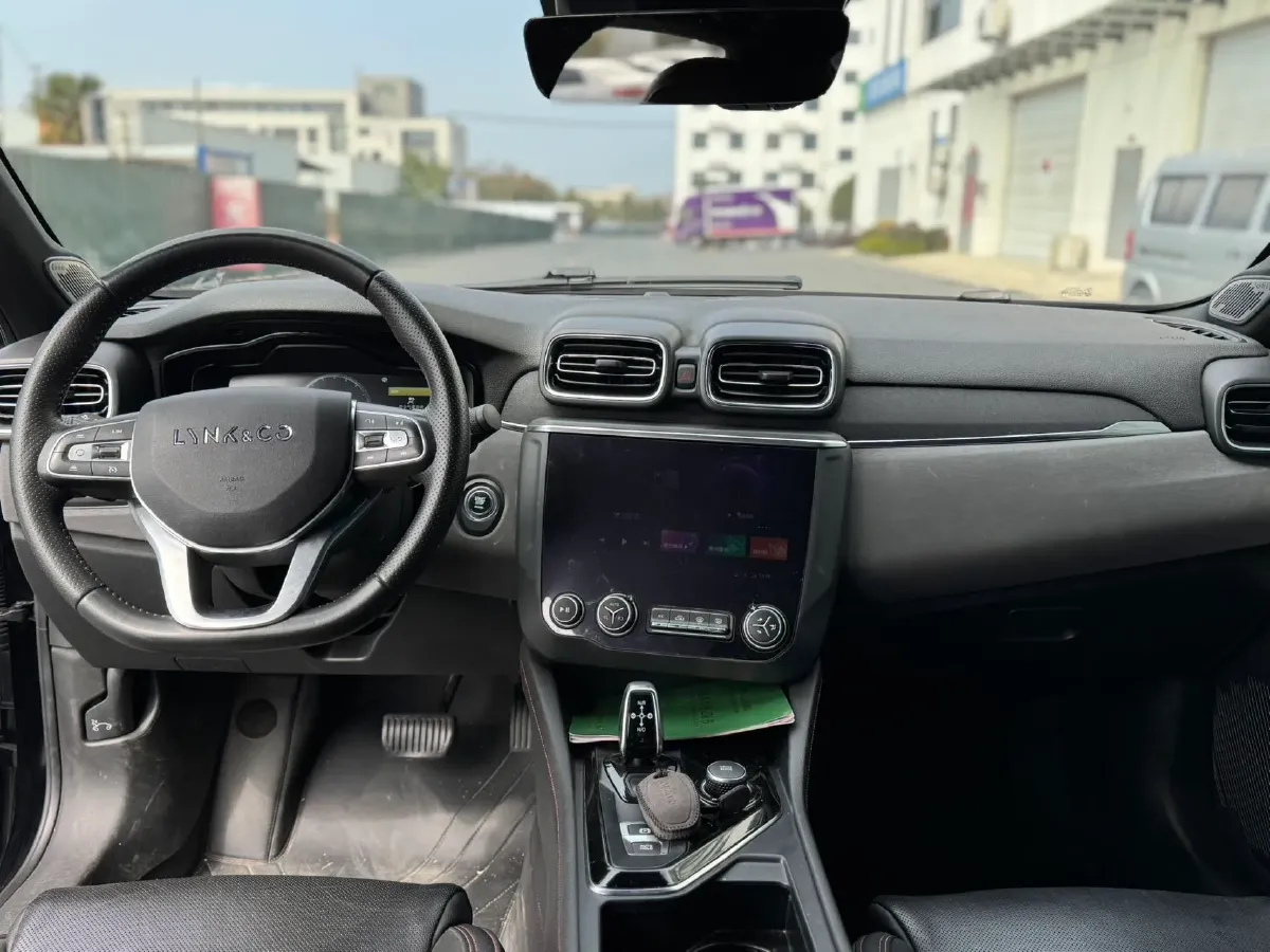 2019 LYNK&CO 01 2.0T 190HP L4 6AT,autocango,china used car exporter,china ev exporter,chinese used car exporter,chinese used ev exporter