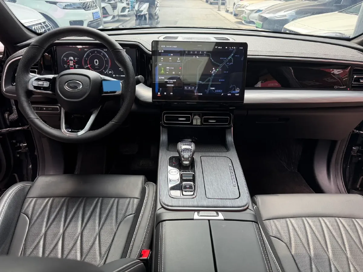 2025 GAC Trumpchi GS8 2.0T 252HP L4 8AT,autocango,china used car exporter,china ev exporter,chinese used car exporter,chinese used ev exporter