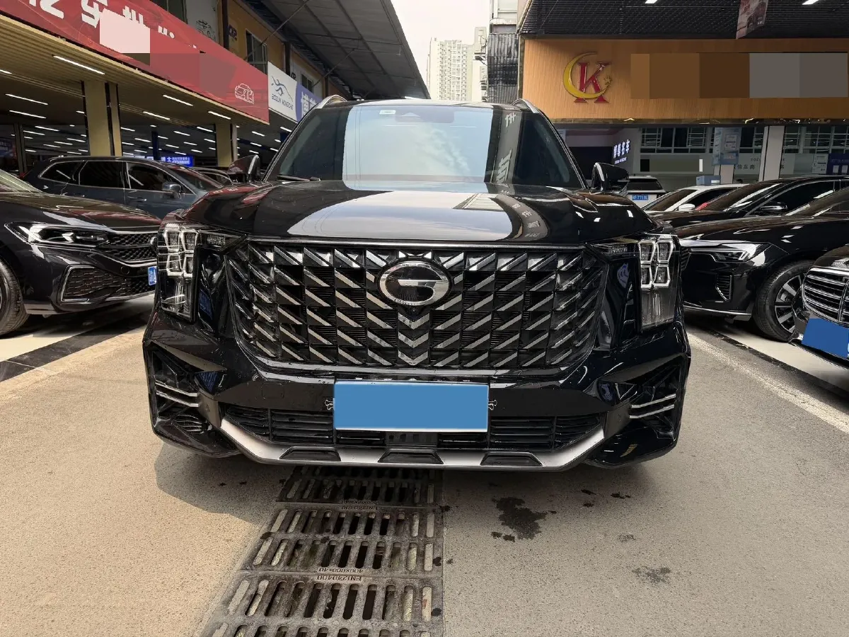 2025 GAC Trumpchi GS8 2.0T 252HP L4 8AT,autocango,china used car exporter,china ev exporter,chinese used car exporter,chinese used ev exporter