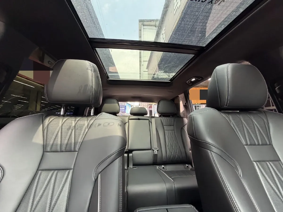 2025 GAC Trumpchi GS8 2.0T 252HP L4 8AT,autocango,china used car exporter,china ev exporter,chinese used car exporter,chinese used ev exporter