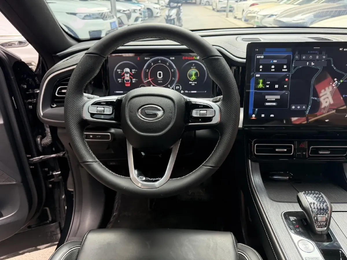 2025 GAC Trumpchi GS8 2.0T 252HP L4 8AT,autocango,china used car exporter,china ev exporter,chinese used car exporter,chinese used ev exporter