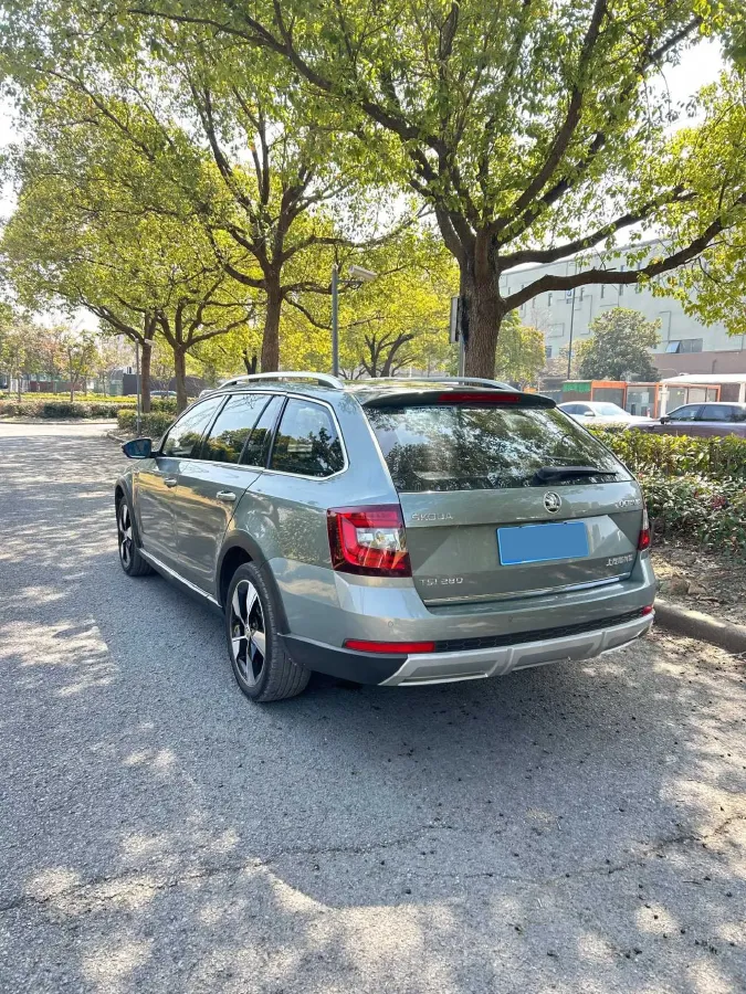 2018 Skoda Octavia 1.4T 150HP L4 7DCT,autocango,china used car exporter,china ev exporter,chinese used car exporter,chinese used ev exporter