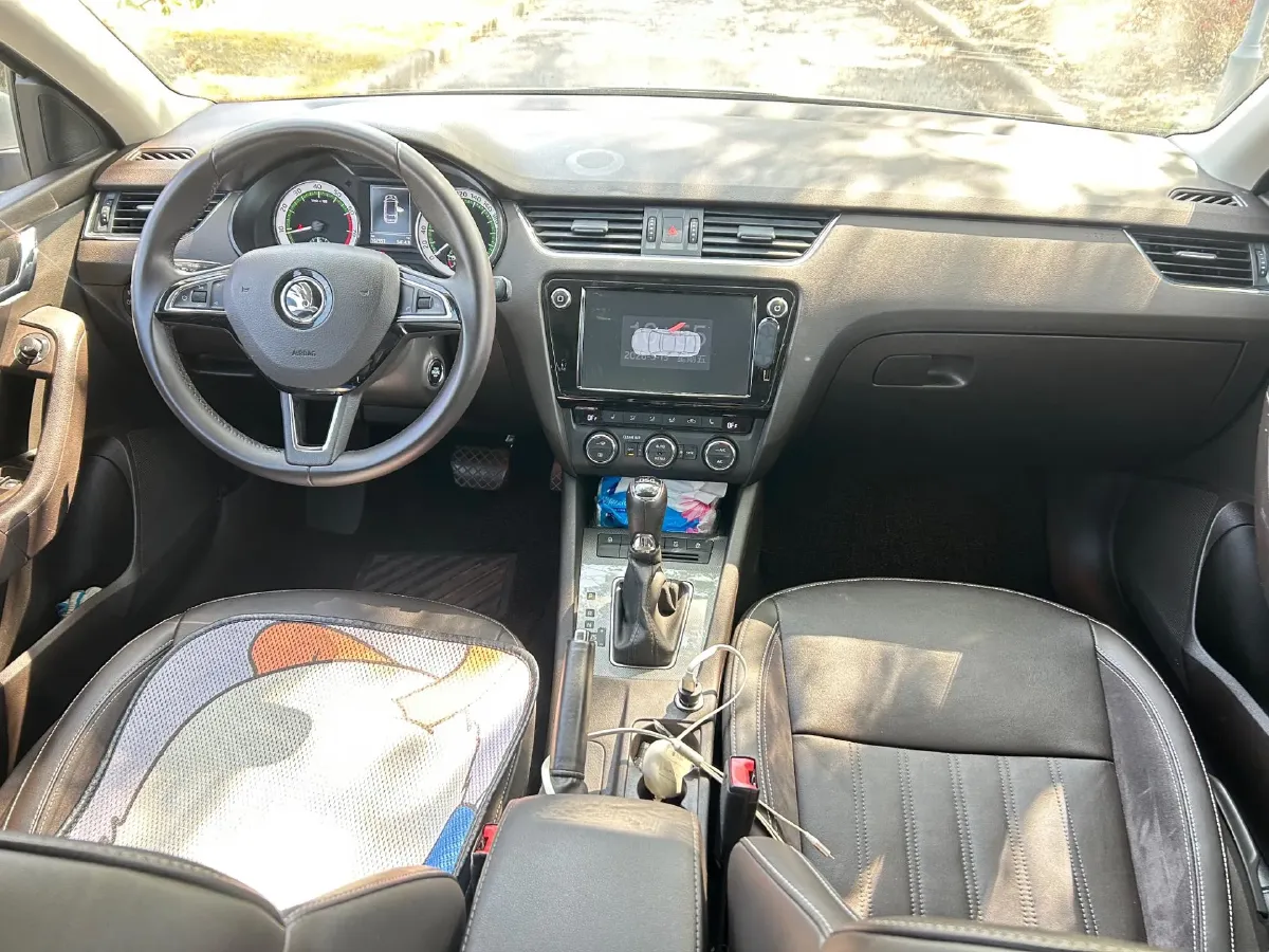 2018 Skoda Octavia 1.4T 150HP L4 7DCT,autocango,china used car exporter,china ev exporter,chinese used car exporter,chinese used ev exporter