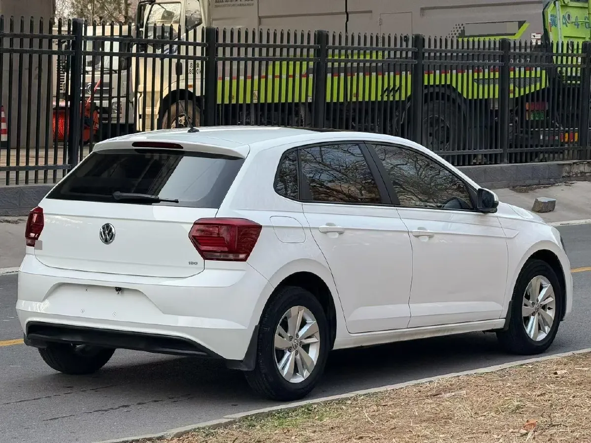 2019 Volkswagen Polo 1.5L 113HP L4 6AT,autocango,china used car exporter,china ev exporter,chinese used car exporter,chinese used ev exporter