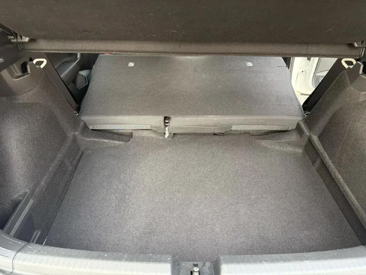 2019 Volkswagen Polo 1.5L 113HP L4 6AT,autocango,china used car exporter,china ev exporter,chinese used car exporter,chinese used ev exporter