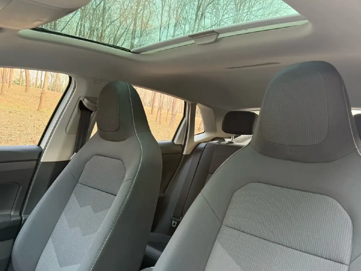 2019 Volkswagen Polo 1.5L 113HP L4 6AT,autocango,china used car exporter,china ev exporter,chinese used car exporter,chinese used ev exporter